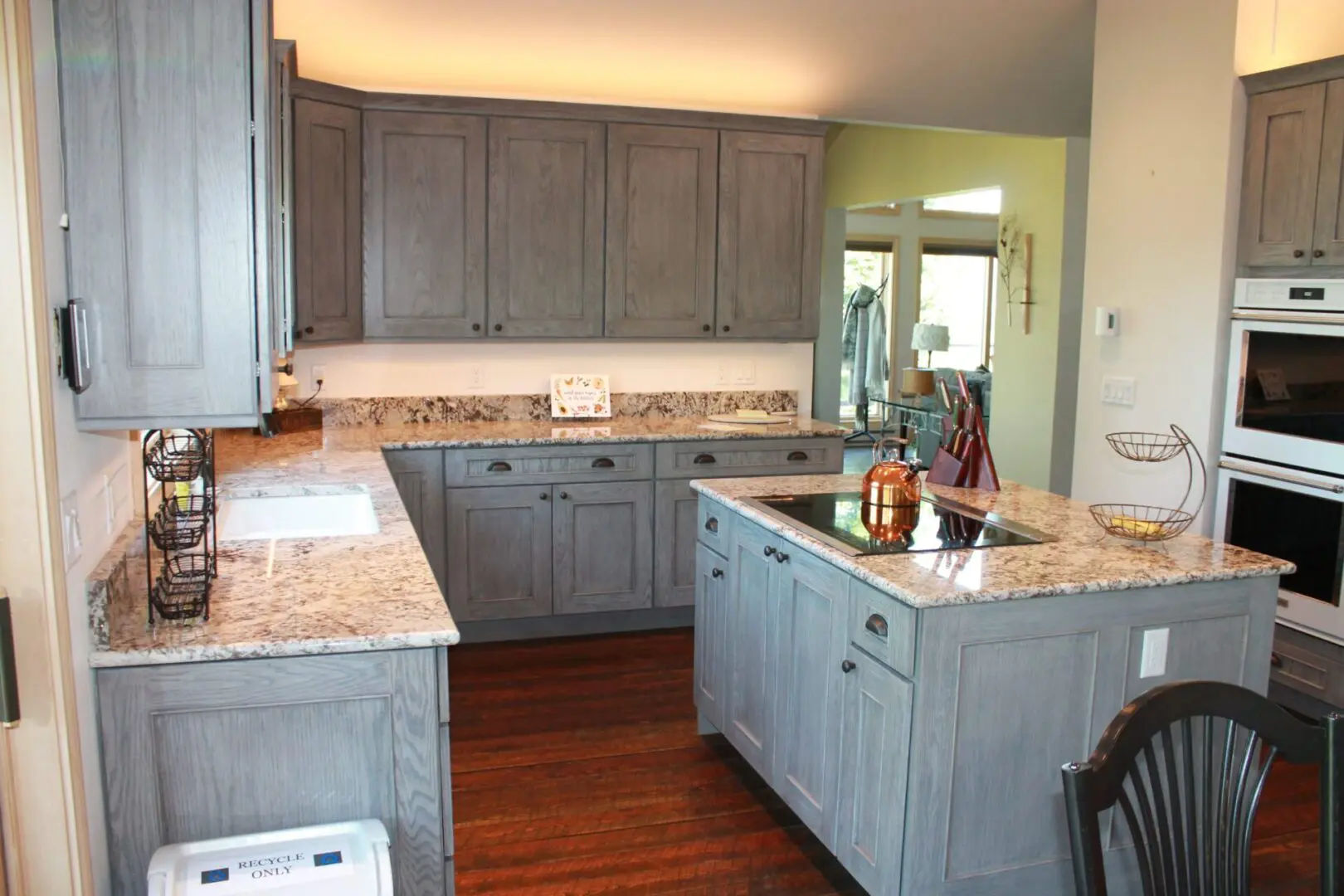 A beautifully renovated kitchen area